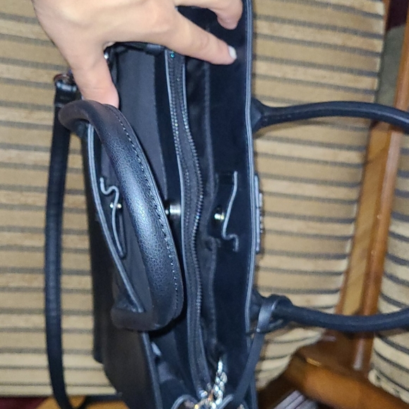 Purse - Picture 3 of 4